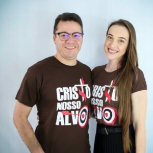 Camiseta Cristo Nosso Alvo - Modelo Clássico